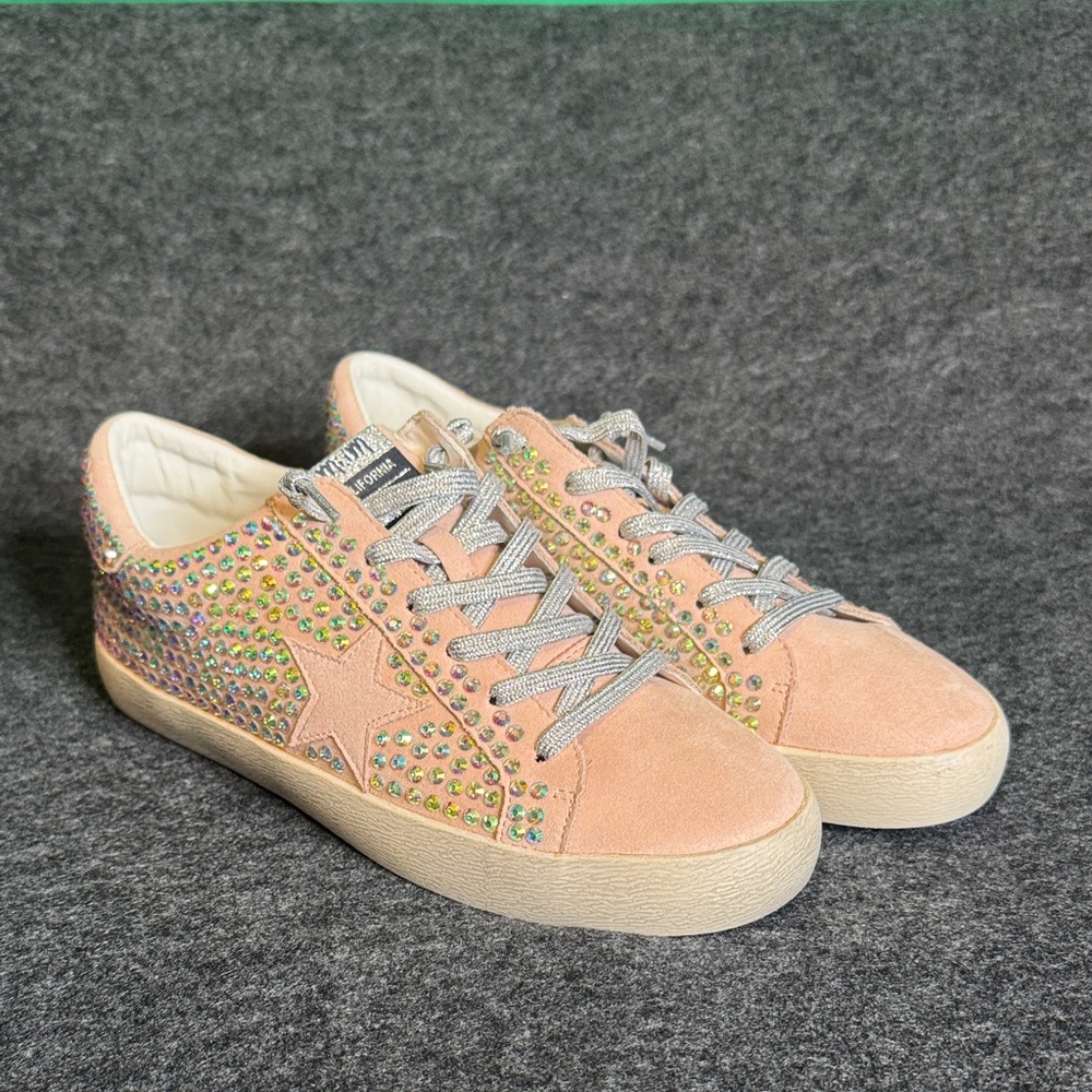 Mi . iM pink rhinestone Joann sneaker NWOT. Multiple sizes available